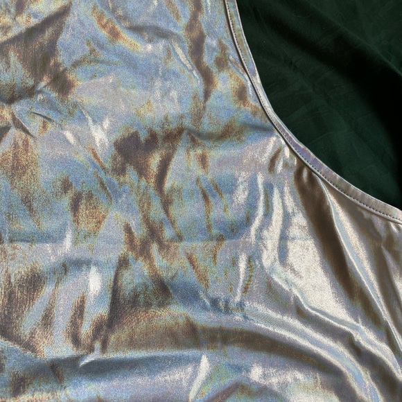 Metallic tank top - Picture 3 of 3
